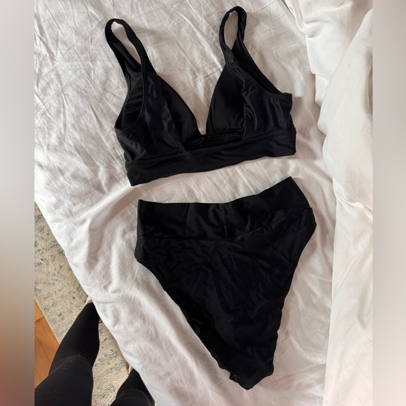 Aerie HighRise Crosswaist Bikini - Picture 4 of 5